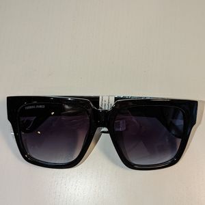 Thomas James BuhbyePaparazzi Shiny Black Blocky Sunglasses